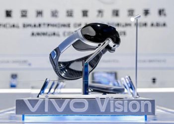 The XR Weekly Update (March 31, 2025): Potential Samsung XR Glasses Debut, Vivo Unveils Vision Headset, and More!